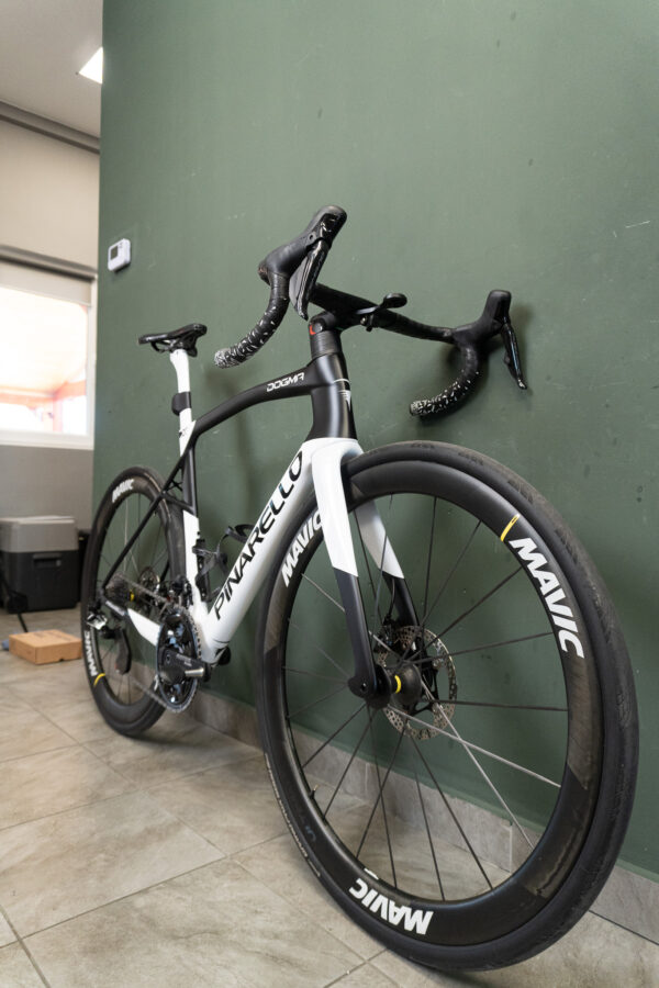 Pinarello Dogma X 550 - Dura Ace Di2 - Image 4