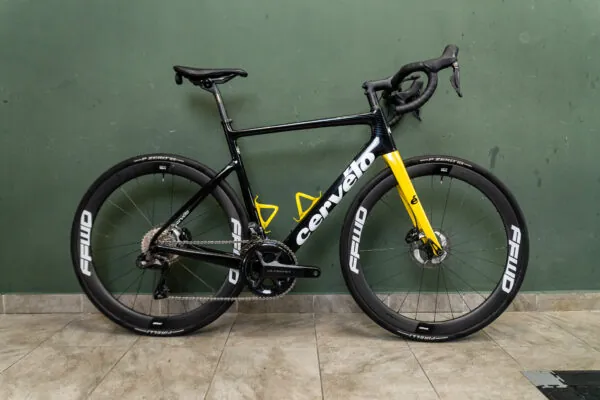 Cervelo Caledonia 56 - Ultegra Di2 - Image 2