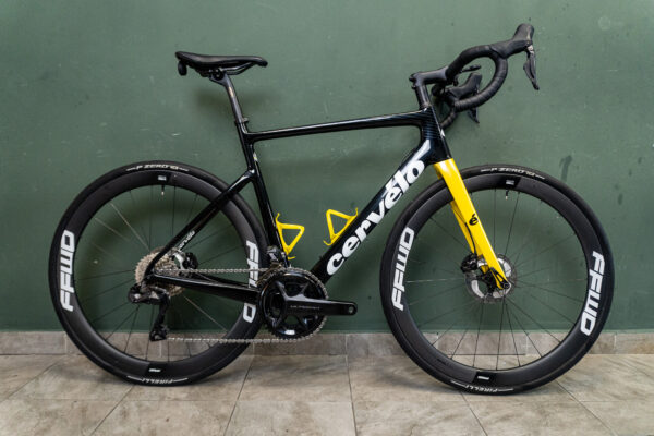 Cervelo Caledonia 56 - Ultegra Di2 - Image 3