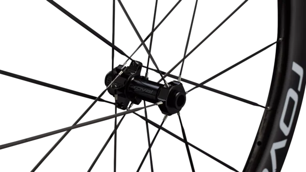 Roval Rapide CLX III 700C Wheelset Gloss Carbon/Gloss White - Image 5