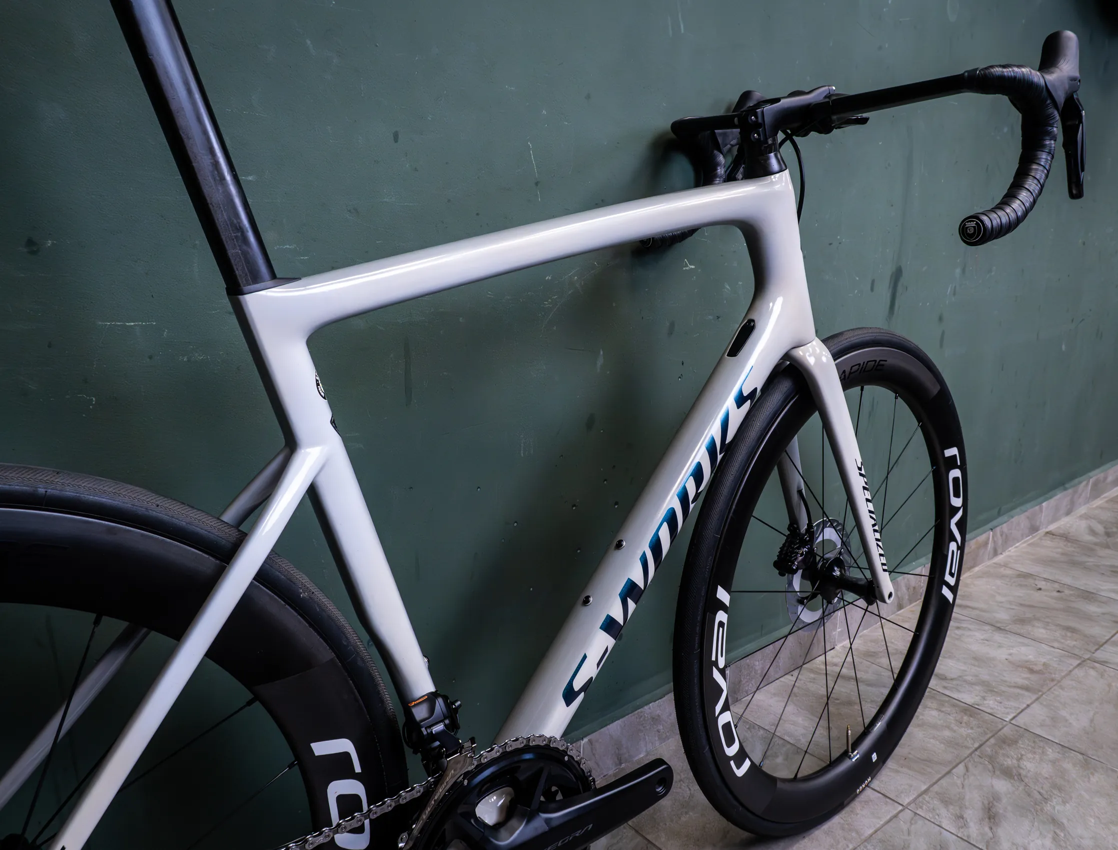 S-Works Tarmac SL6 Dove Grey - Size 58 - Image 4