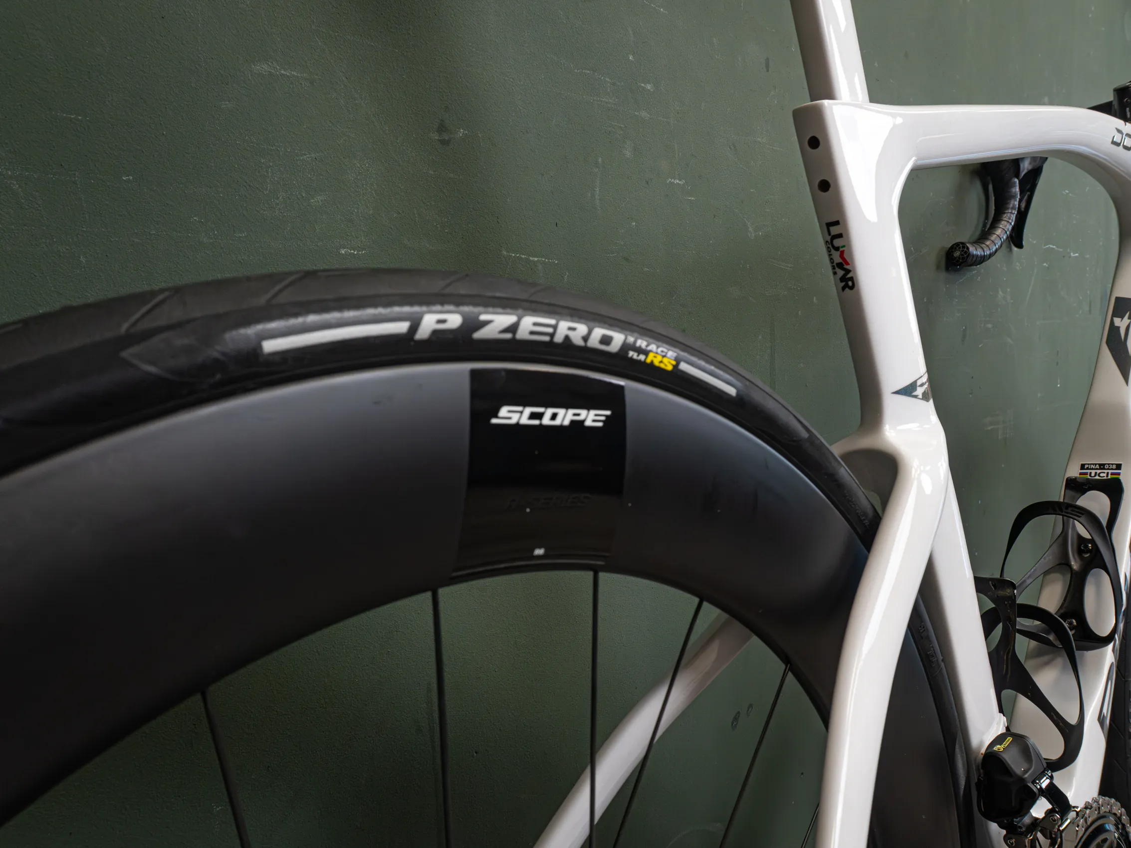 2023 Pinarello Dogma F 560 Dura Ace Di2 - Image 2