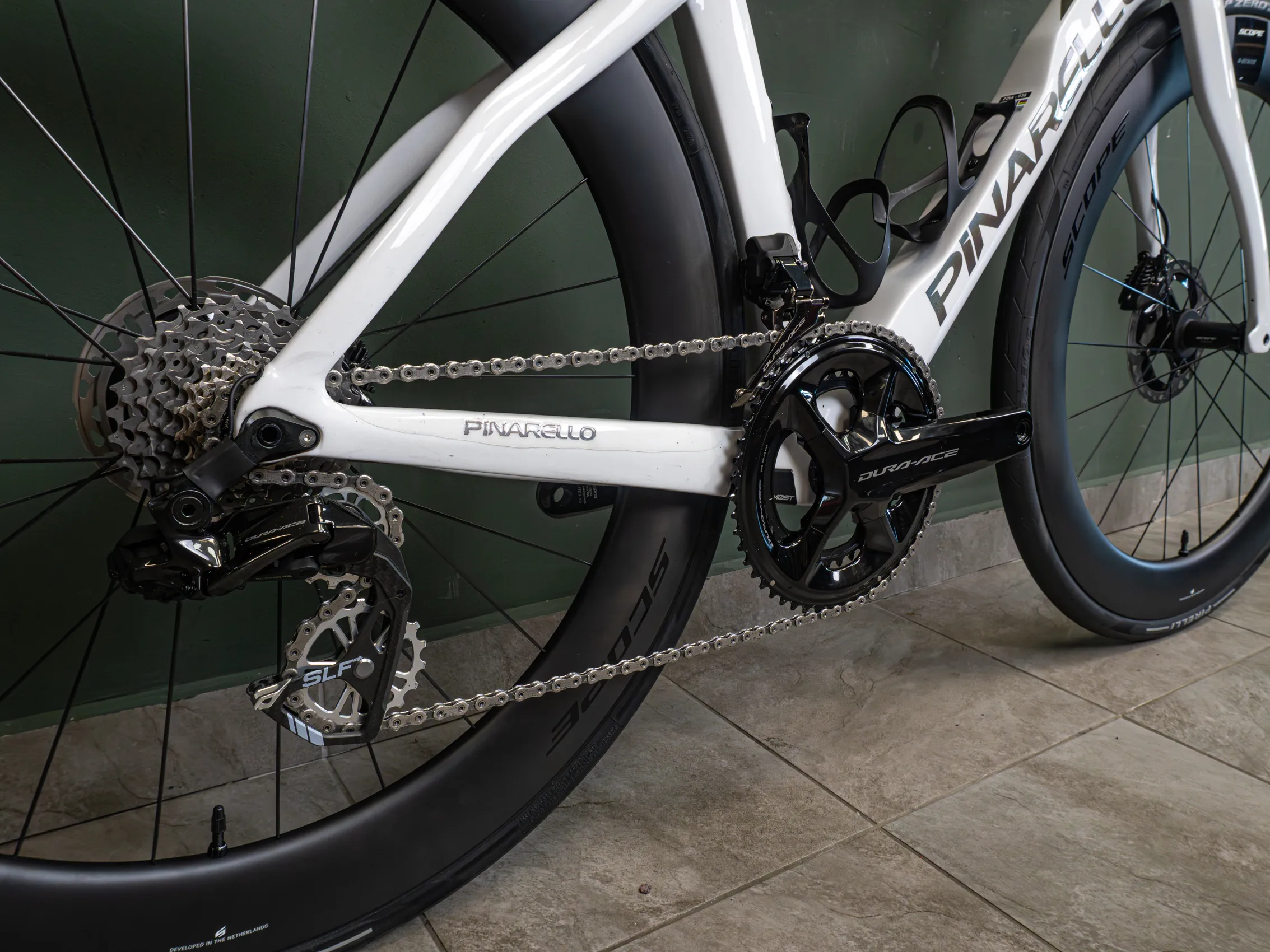 2023 Pinarello Dogma F 560 Dura Ace Di2 - Image 4