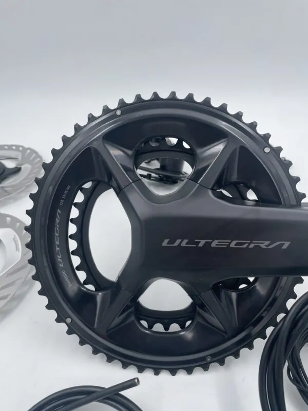 Shimano Ultegra Di2 R8170 Groupset - 2x12-speed - Image 2