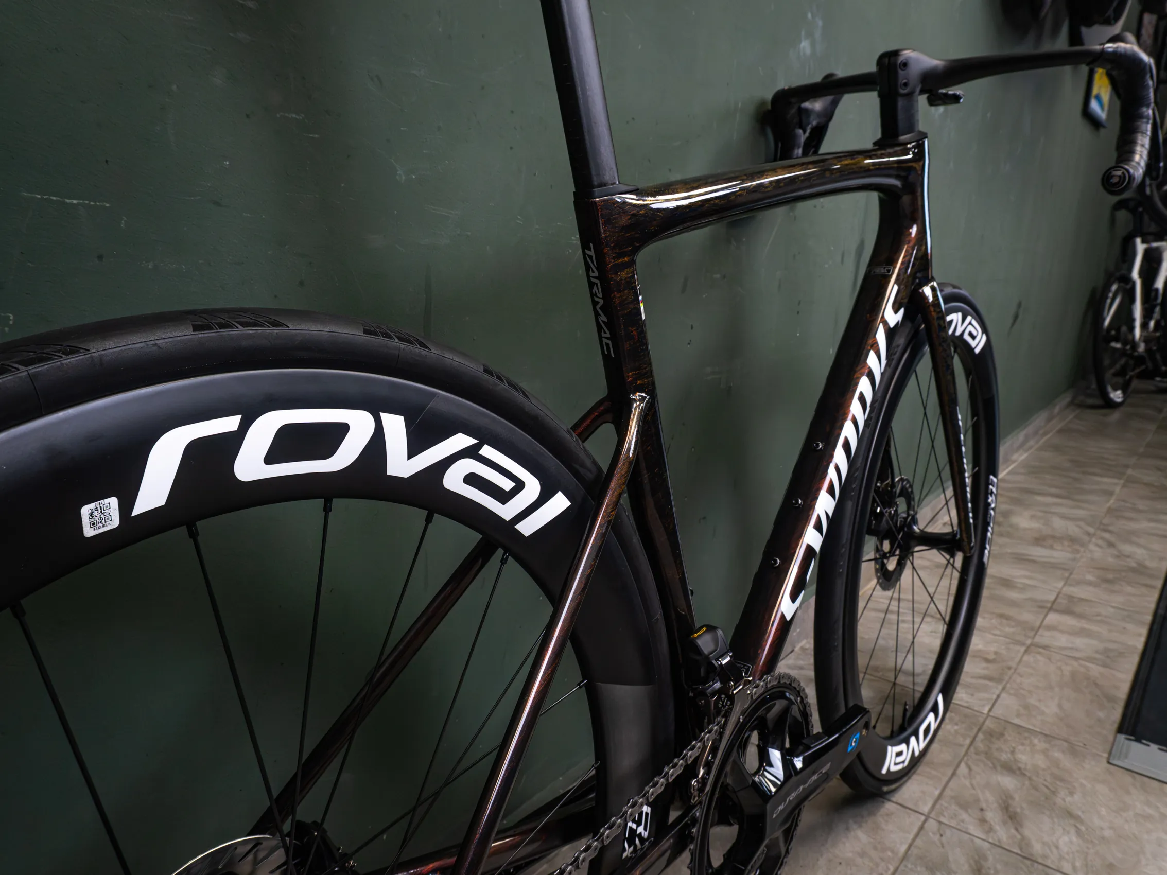 2025 S-Works Tarmac SL8 Size 56 - Dura Ace Di2 R9270 - Image 6