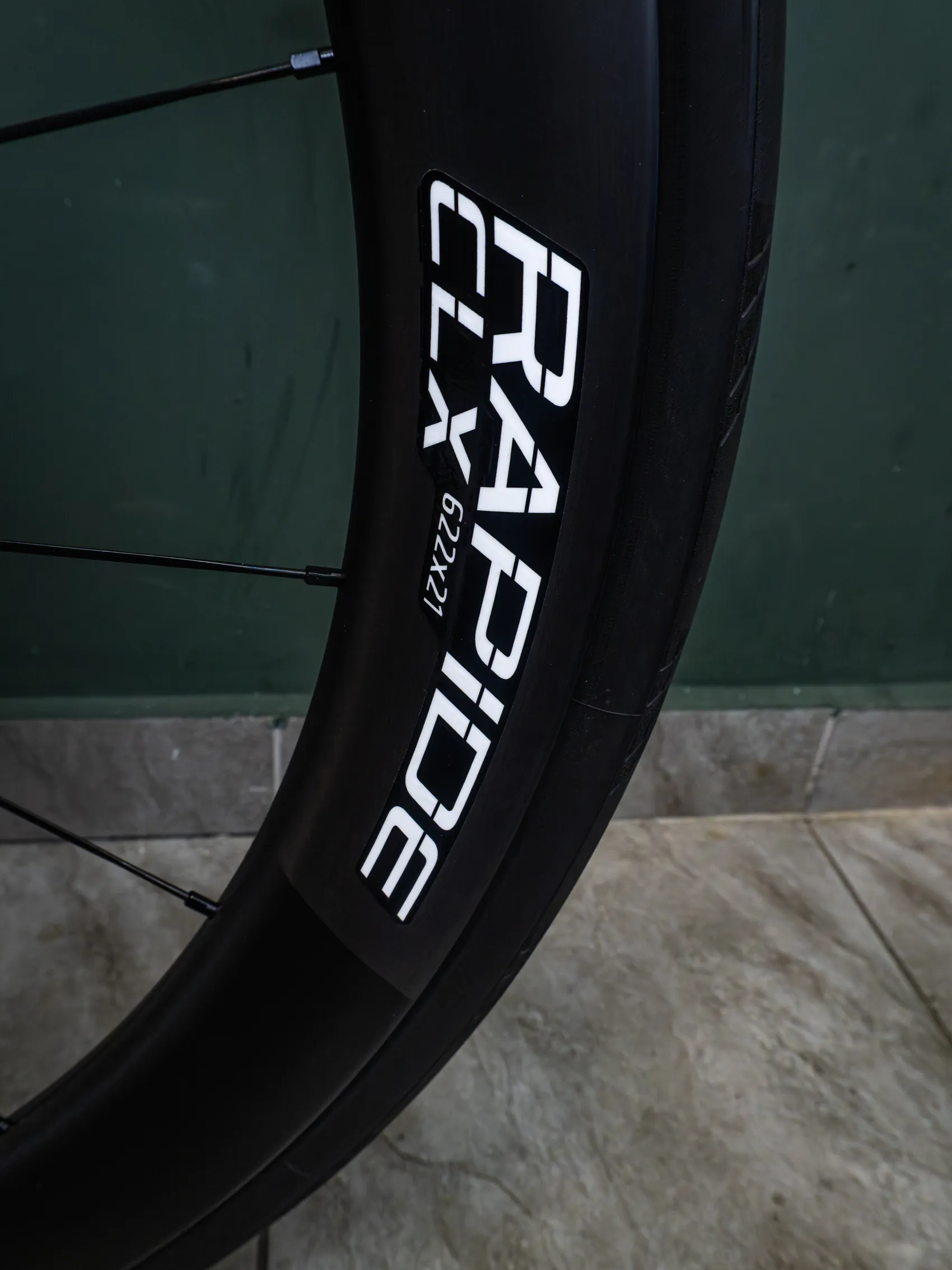 2025 S-Works Tarmac SL8 Size 56 - Dura Ace Di2 R9270 - Image 11