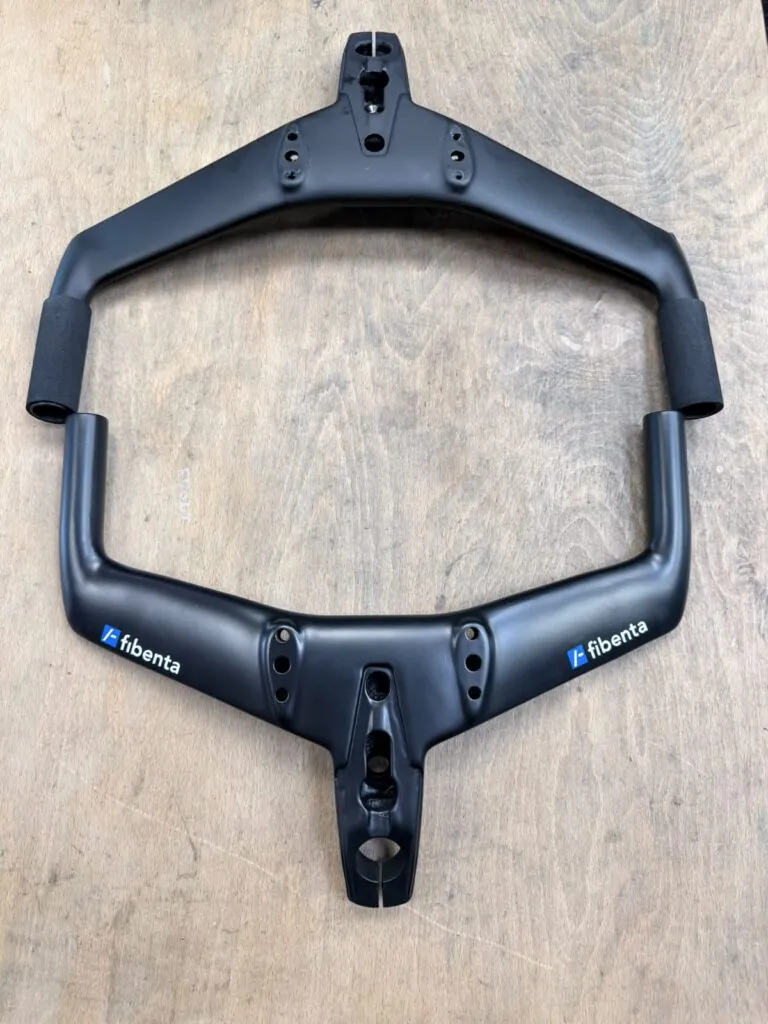 The standard TT1 basebar vs. the Fibenta 340mm basebar.