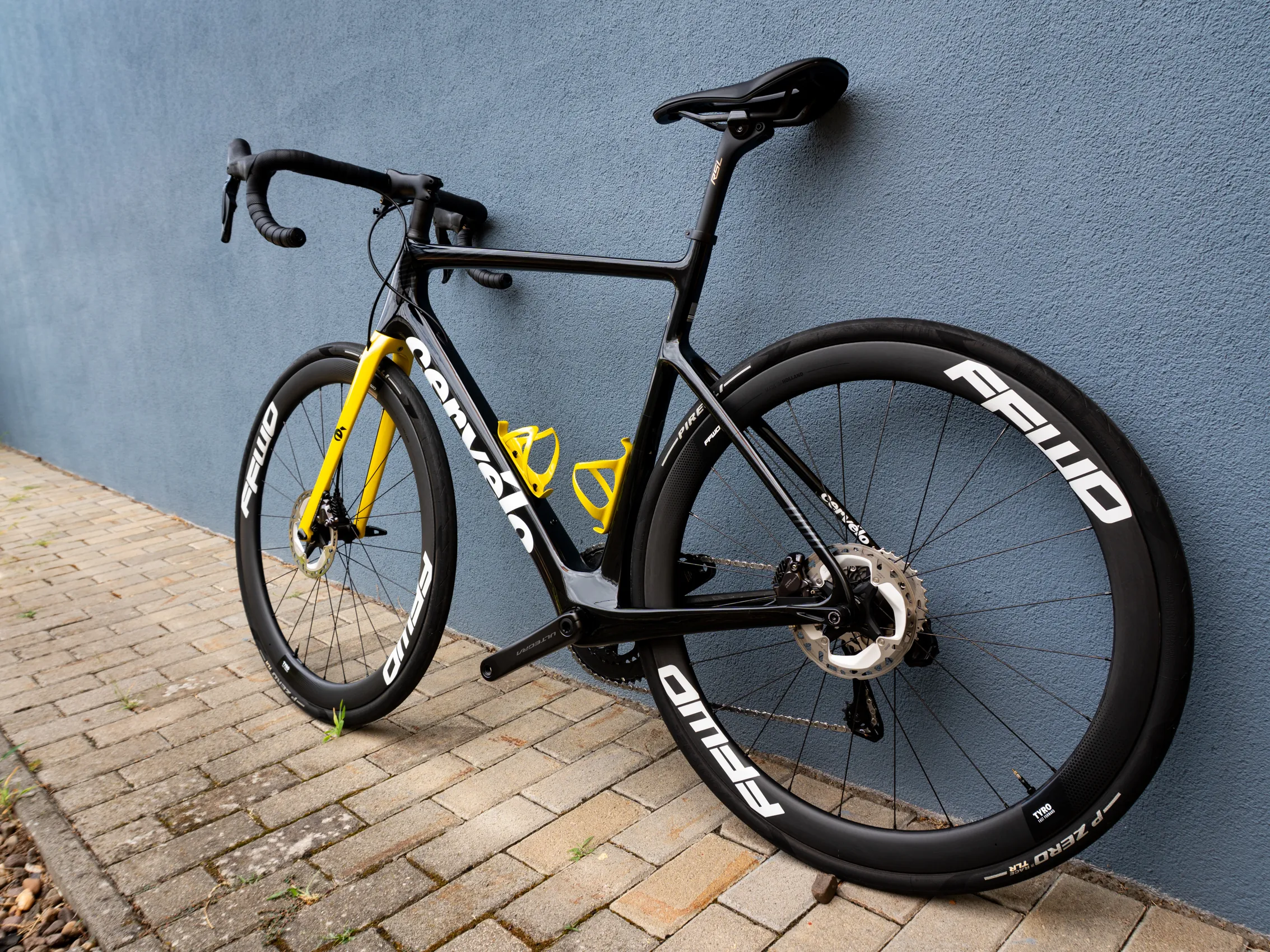 2023 Cervelo Caledonia Ultegra Di2 - 56 - Image 11