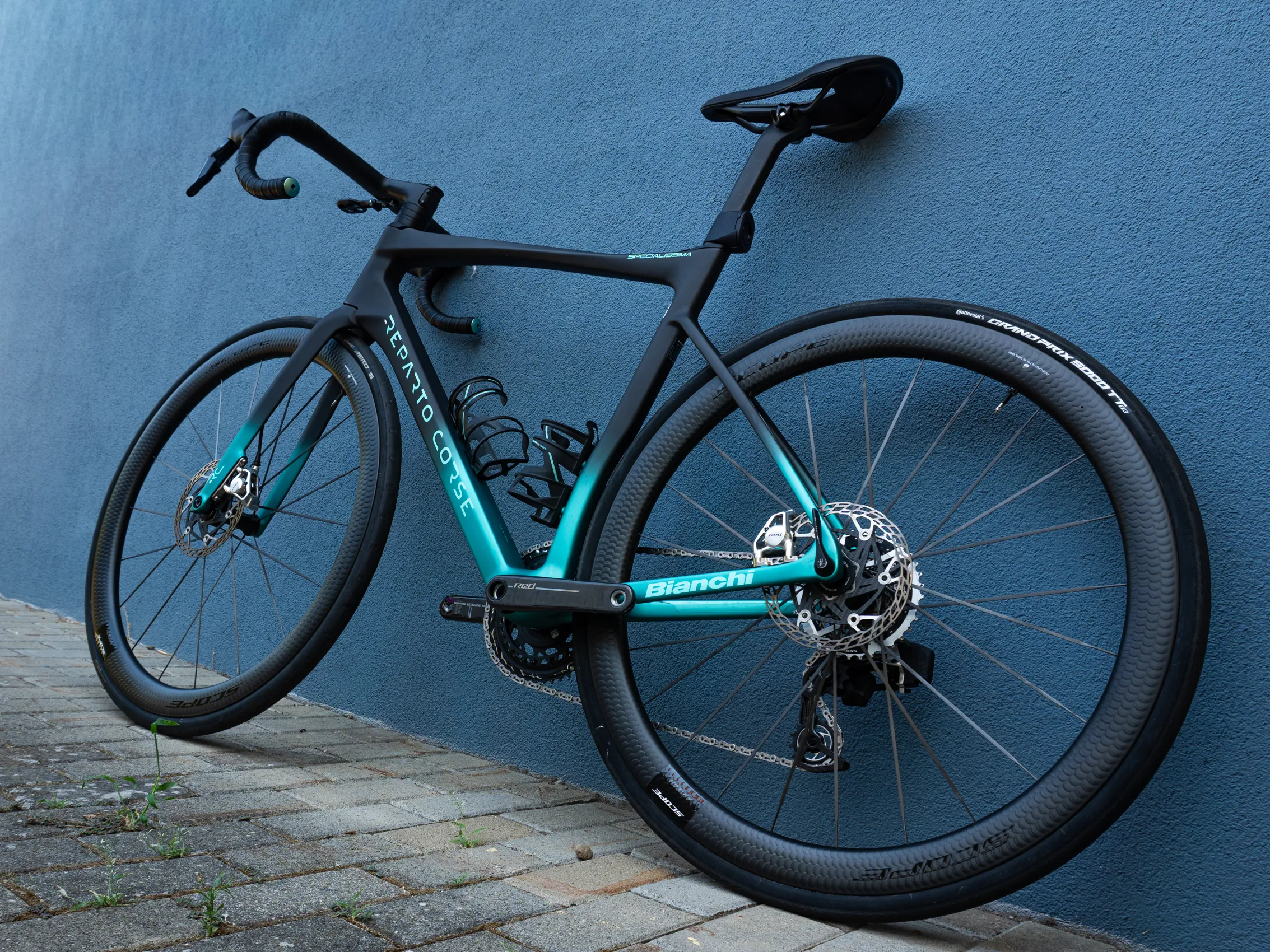 2024 Bianchi Specialissima RC Sram RED AXS E1 - Size 55 - Image 11