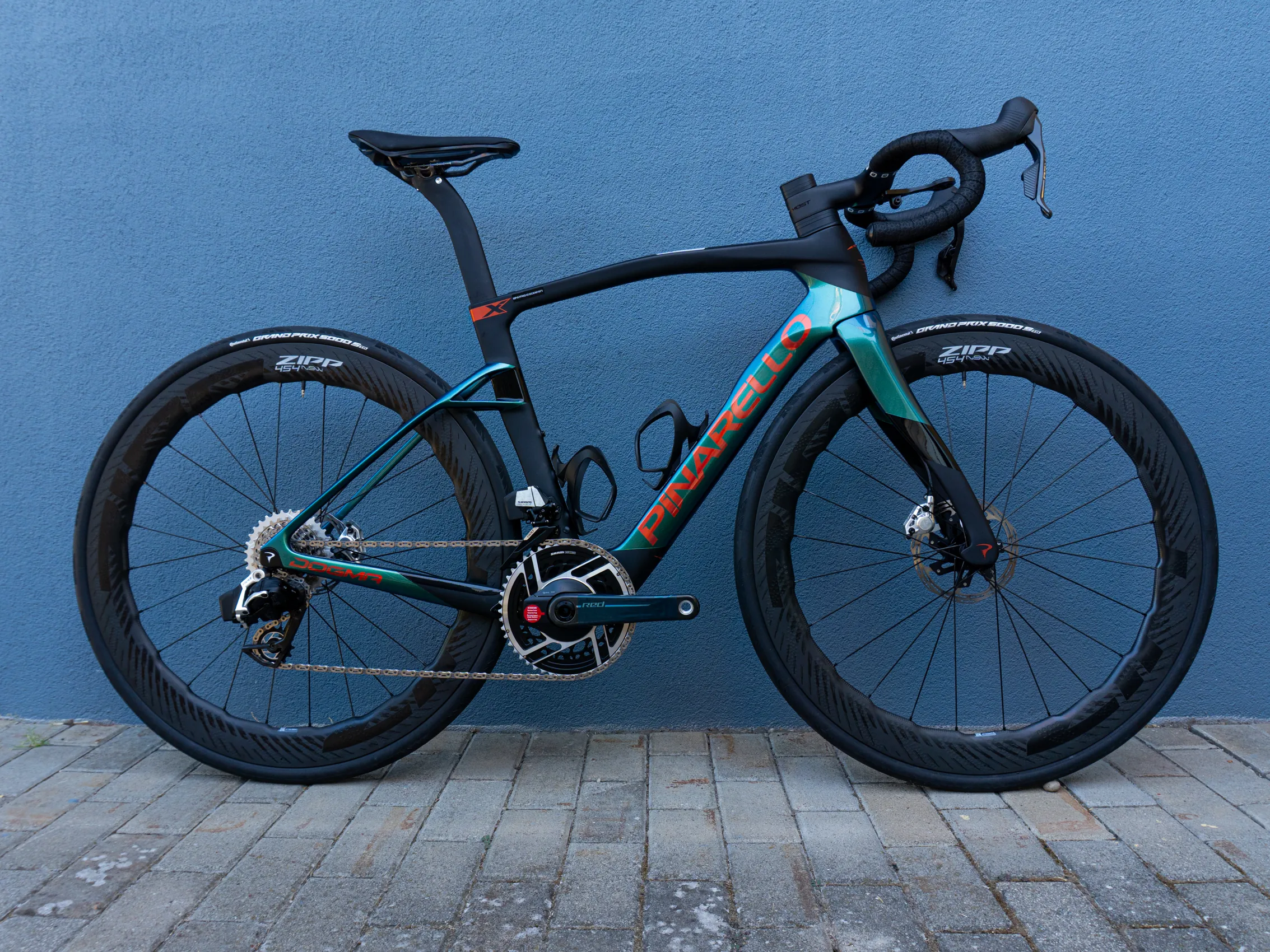 Pinarello Dogma X SRAM RED ETAP AXS - ZIPP 454 NSW XDR - Jade Eclipse - Size 515