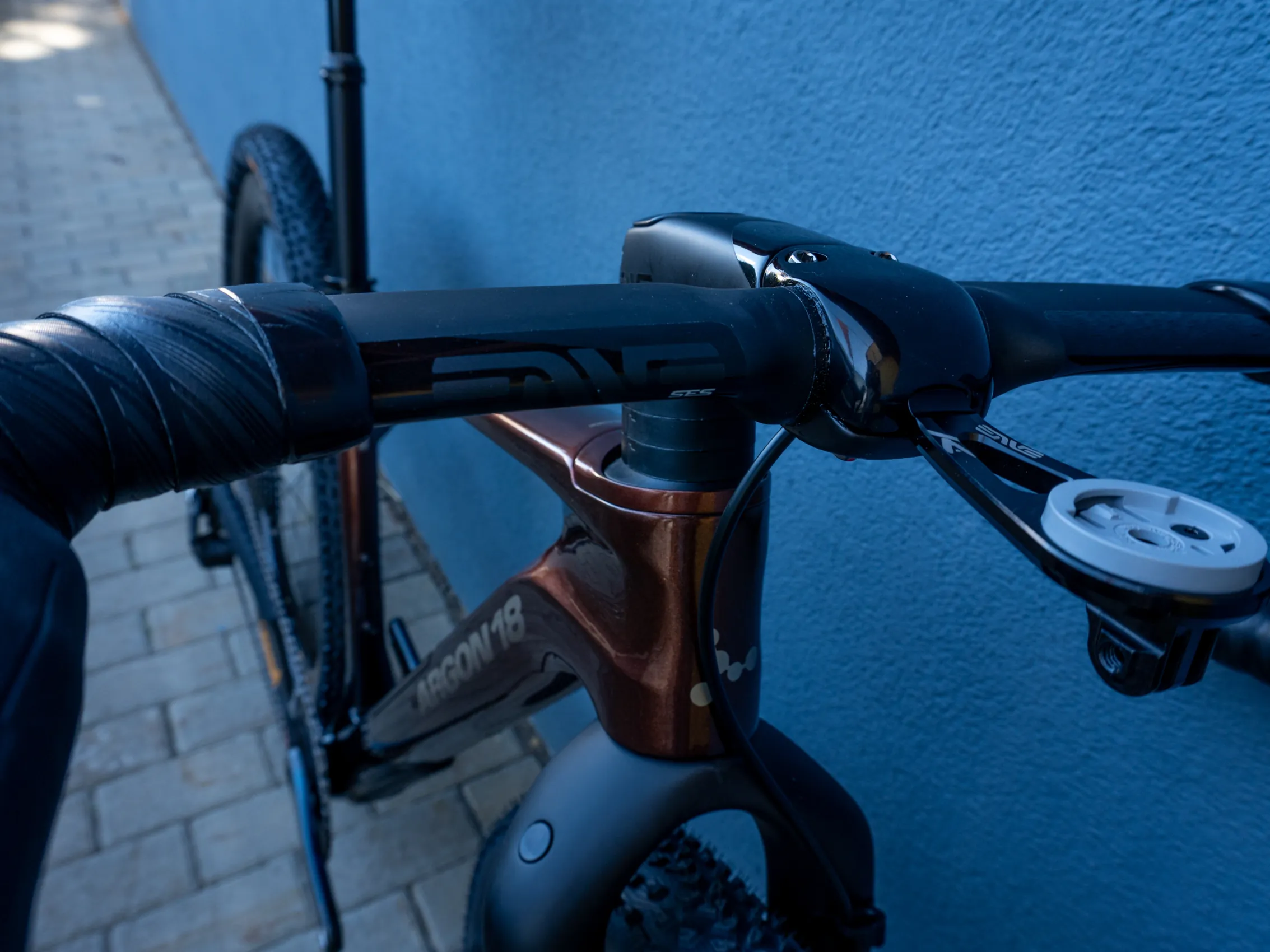 2026 Argon18 Dark Matter Mullet XS - Image 11