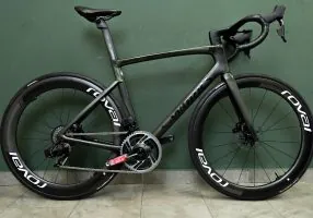 Tarmac SL7